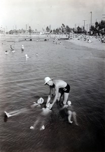 lagoon_swimmers