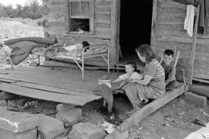 Russell Lee - Front porch of tenant farmer's house near Warner, Oklahoma, 1939