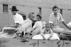 Russell Lee - Negro family with supplies in wagon ready to leave for the farm, Saturday afternoon, San Augustine, Texas, 1939